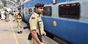 railway police constable kaise bane